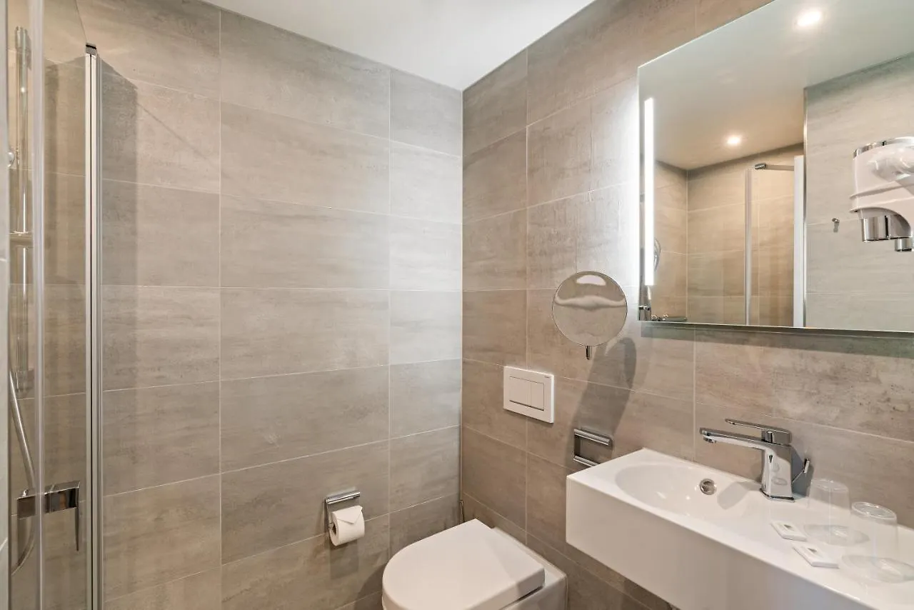 גרמרינג Hotel Amper